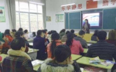 小学家长会简报精选15篇